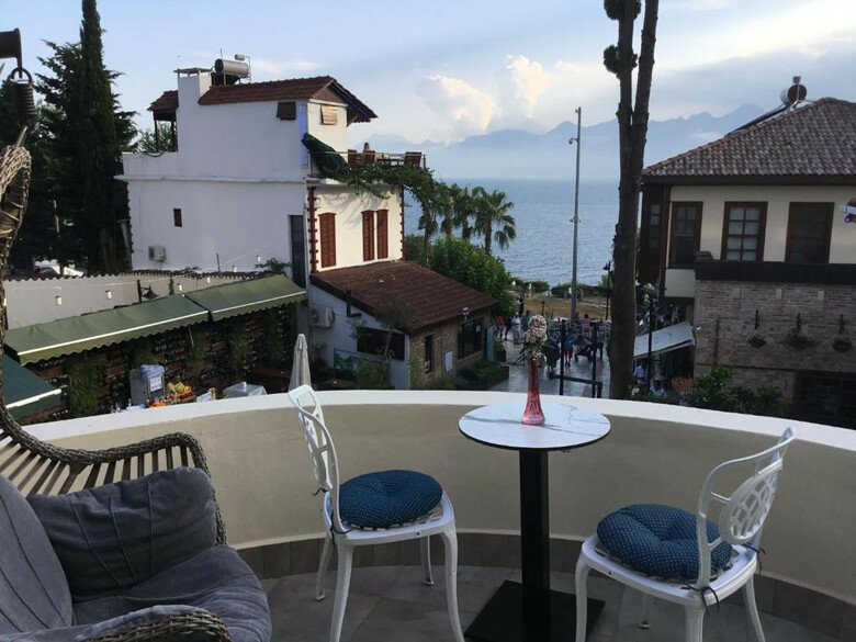 Bed & Breakfast Mono Hotel