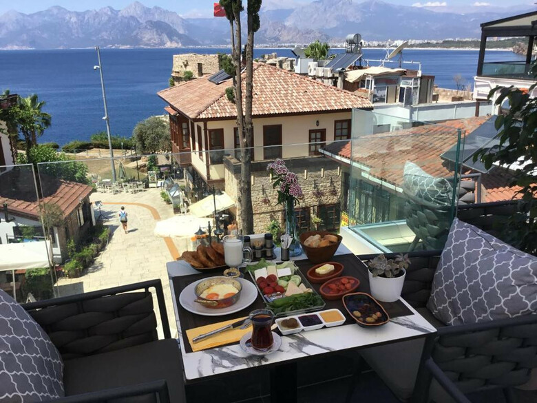 Bed & Breakfast Mono Hotel
