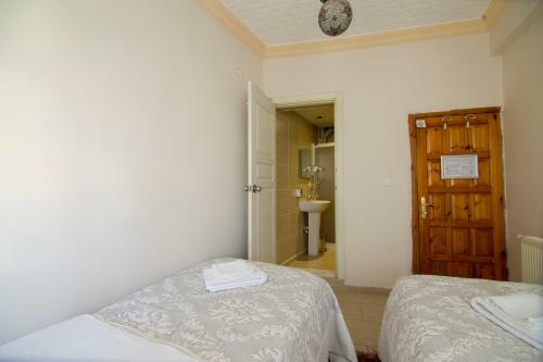 Bed & Breakfast Kamelya Cave Hostel
