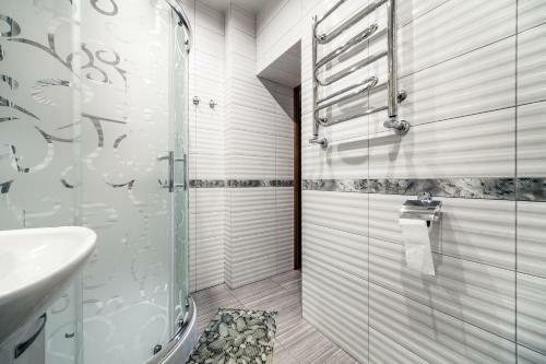 Modern 2br Apartment In Central Lviv