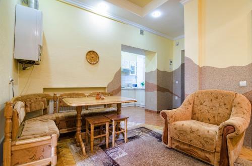 Apartment - Ivana Franka 21