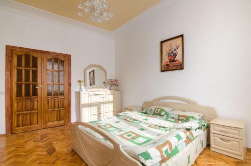 Apartment - Ivana Franka 21