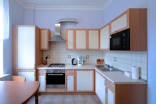 Apartment On 4 Liuteranska