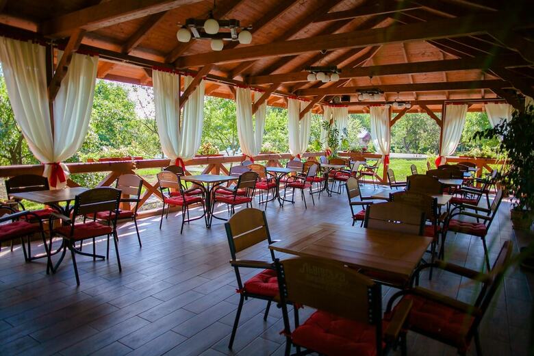 Hotel Pansionat Bogema