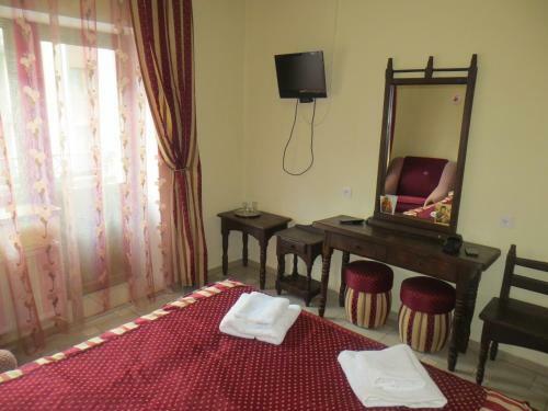 Hotel 100 Metriv Vid Vytyagu
