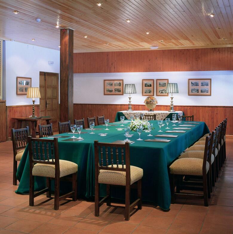 Hotel Parador De Bielsa