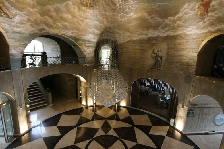 Hotel Ambrosia