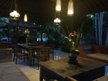 Hotel Bumi Ayu Bungalows