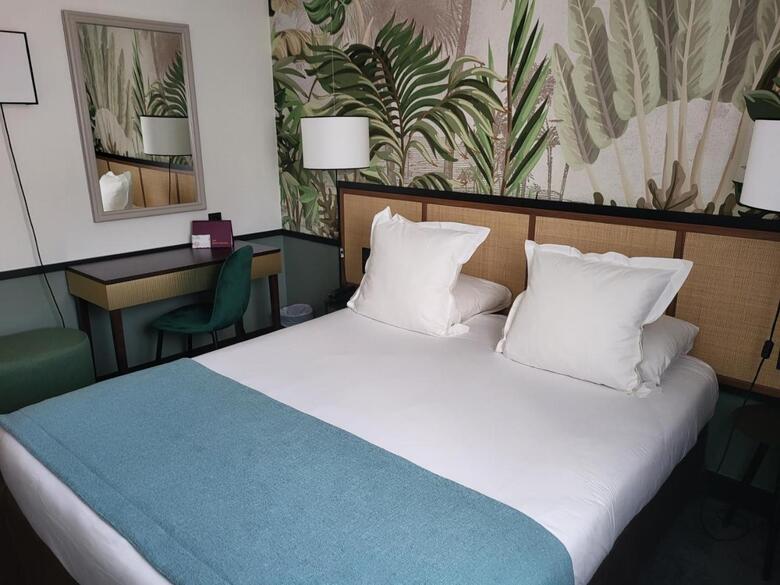 Hotel Mercure Paris Neuilly