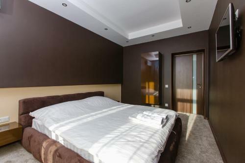 Khreshatyk Street Apartment