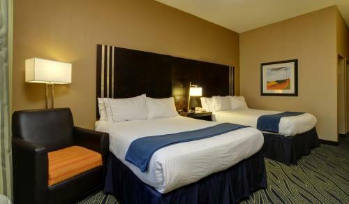 Hotel Holiday Inn Express & Suites Midwest City