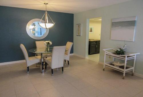 Creciente #712n Apartment