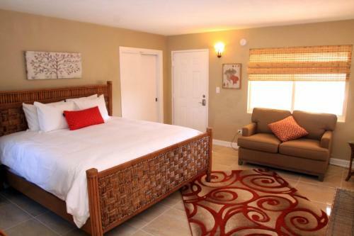 Bamboo Beach Club #102 Apartment