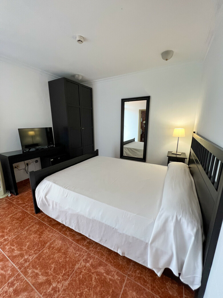 Hotel Adonis Capital