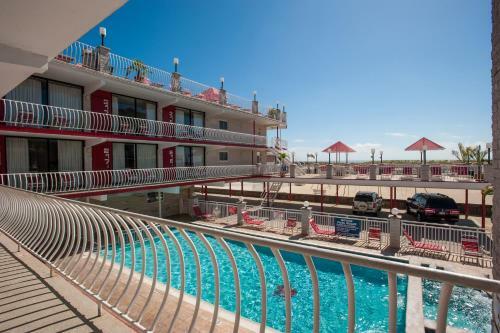 Motel Matador Oceanfront Resort