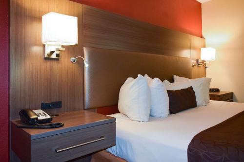 Hotel Rodeway Inn West Memphis