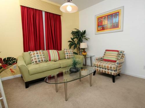 Villa 7738 Comrow Windsor Hills