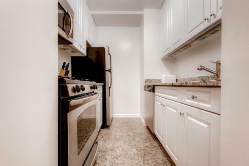Apartamentos Global Luxury Suites At Symphony House