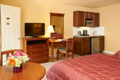Motel Stockton Inns