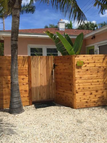 Suntiki Cottage Vacation Rentals