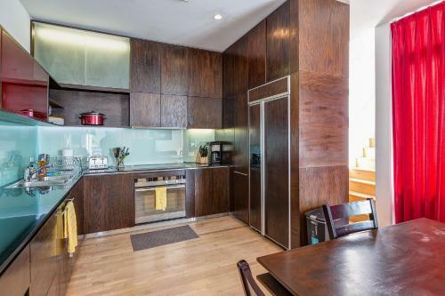 Little Italy Luxury Villas