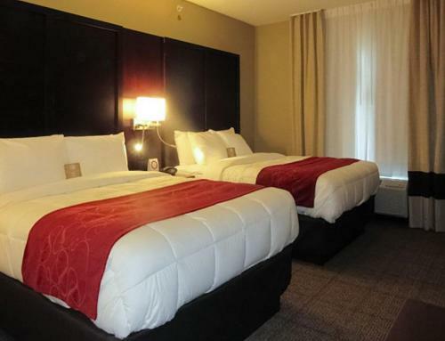 Hotel Comfort Suites-youngstown North