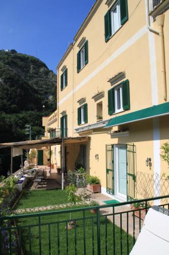 Bed & Breakfast Torre Dello Ziro