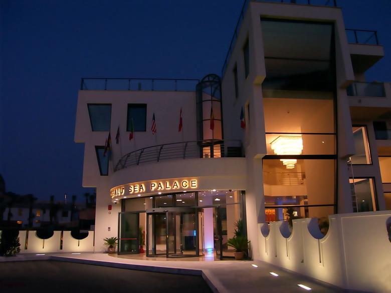 Hotel Cefal� Sea Palace