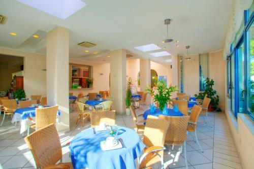 Hotel Rosso Blu