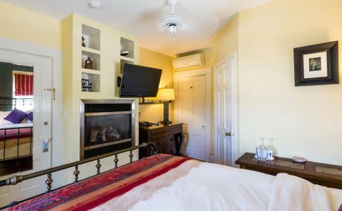 Bed & Breakfast The Tucker Inn