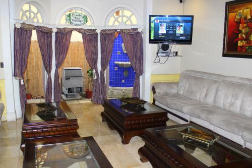 Hotel Sportsmens Lodge