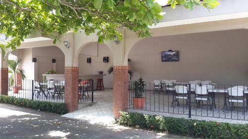 Condominio Tropical Jac�