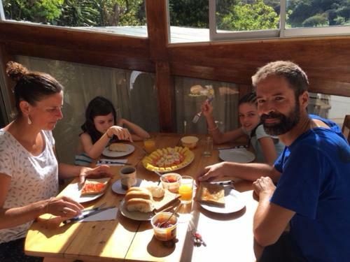 Bed & Breakfast Cabinas Nuestra Kasa