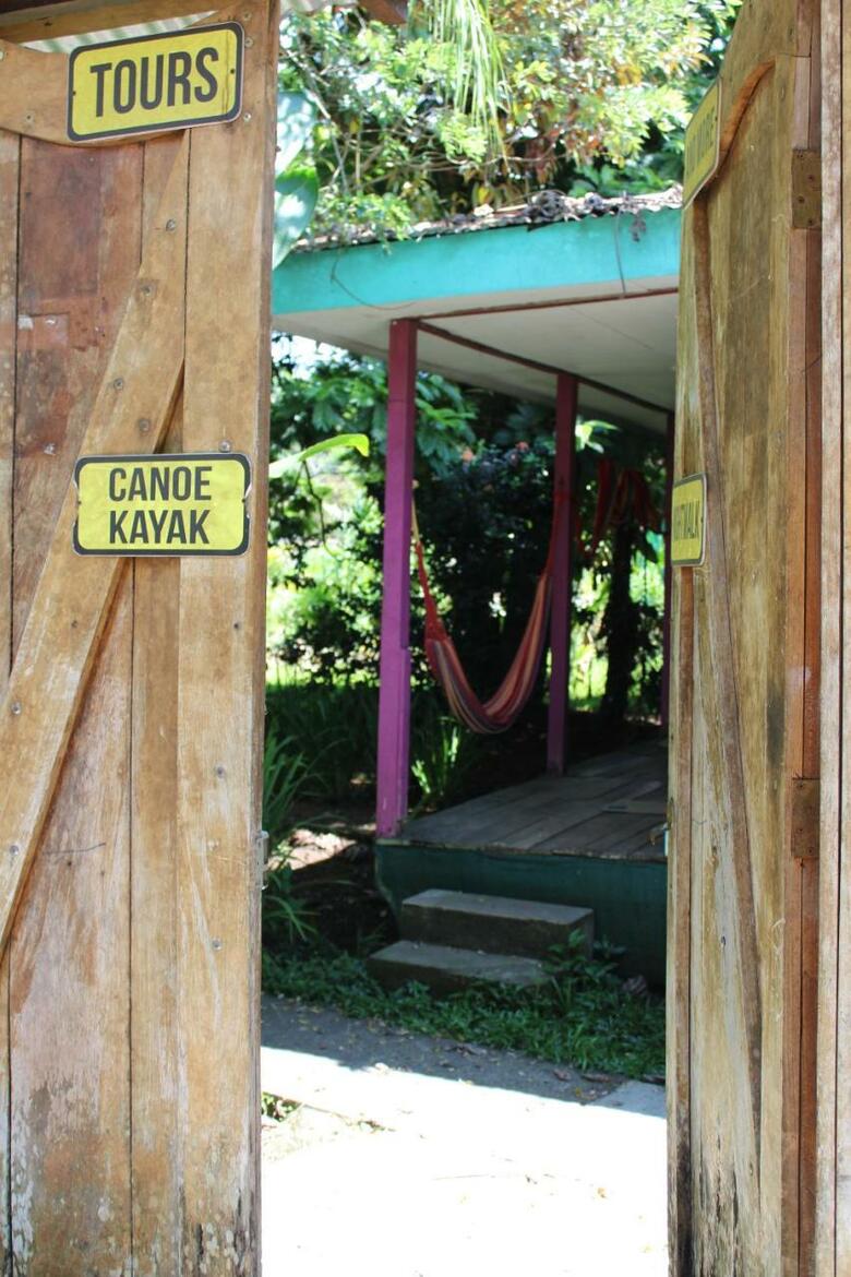 Hotel Cabinas Tortuguero