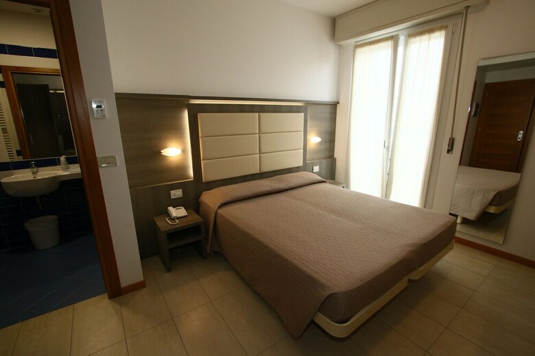 Hotel Boom