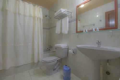 Hotel Saltos Del Paine