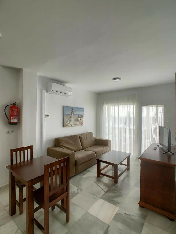 Hotel Apartamentos Perla Marina