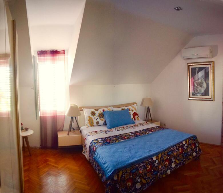 Hotel Apartments Mia