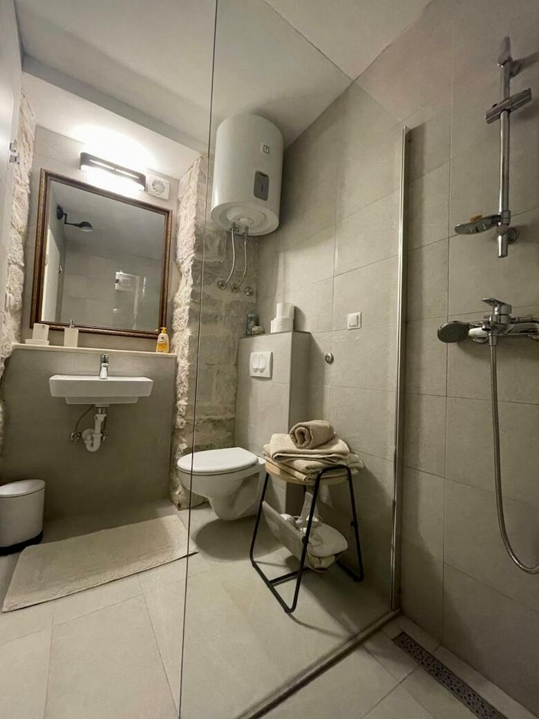 Hotel Apartments Mia