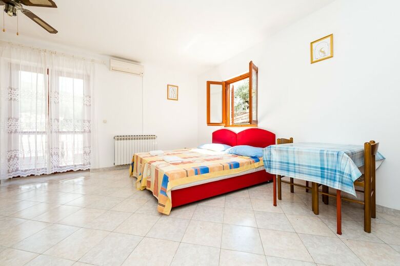 Hotel Villa Valjalo