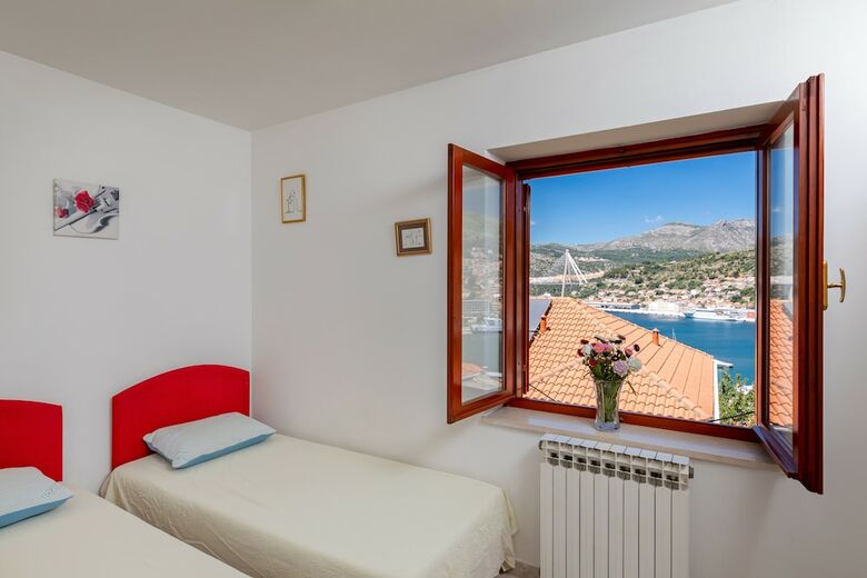 Hotel Villa Valjalo