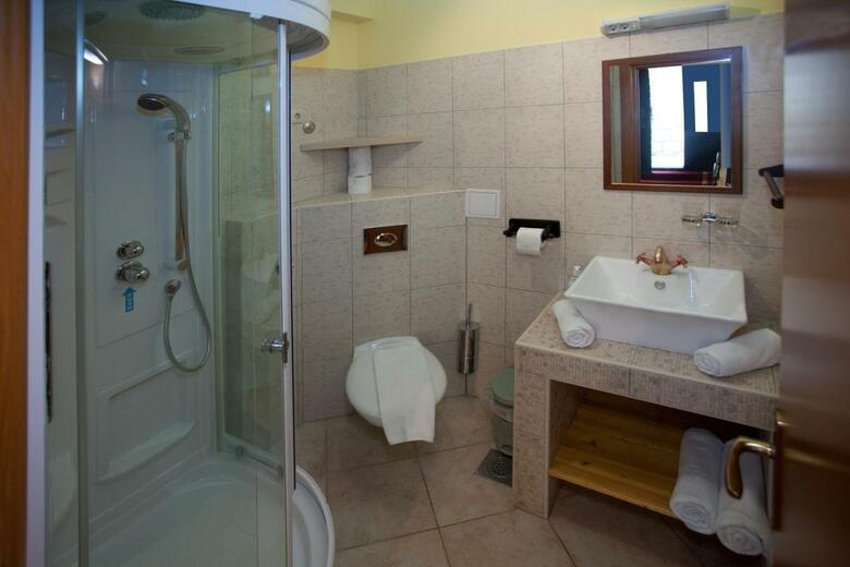 Hotel Authentic Luxury Rooms