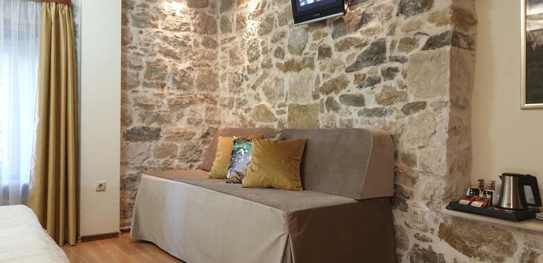 Hotel Authentic Luxury Rooms