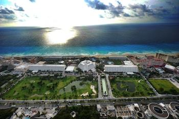 Hotel Oasis Canc�n Lite