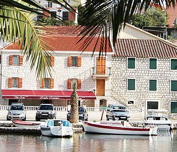 Hotel Villa Kula