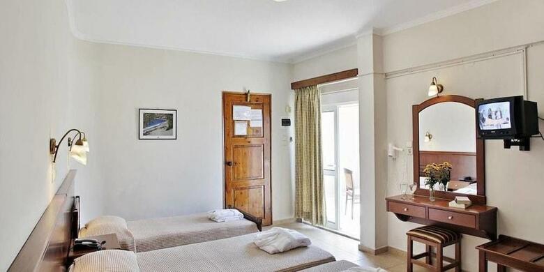 Arkadi Hotel