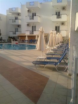 Hotel Irilena Apartments