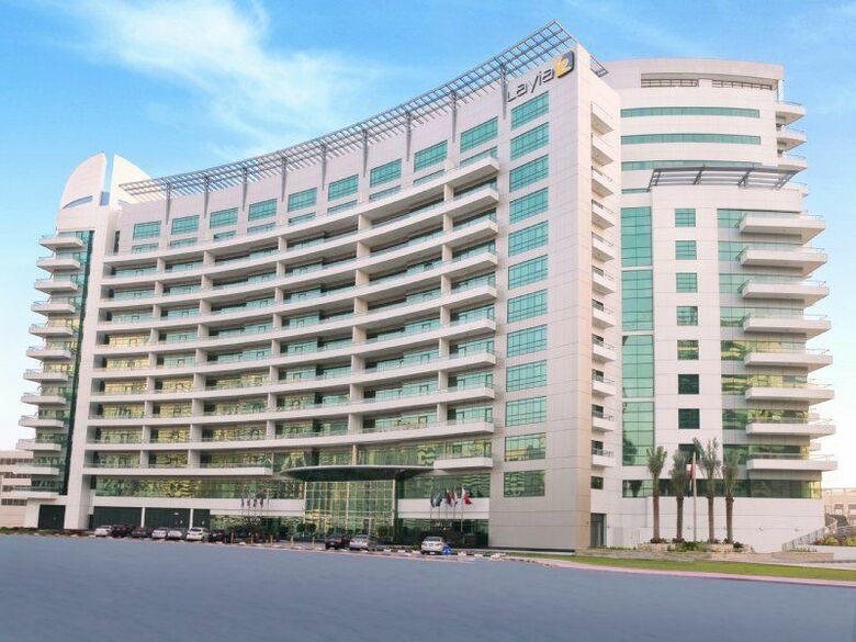 Time Oak Hotel And Suites