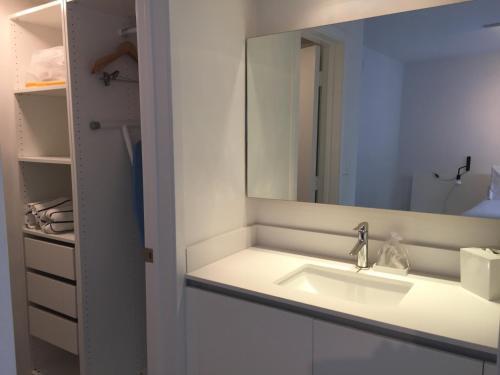 Beach Haus Key Biscayne Contemporary Apartments