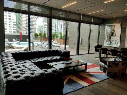 Ultraluxury Apartment In Brickell